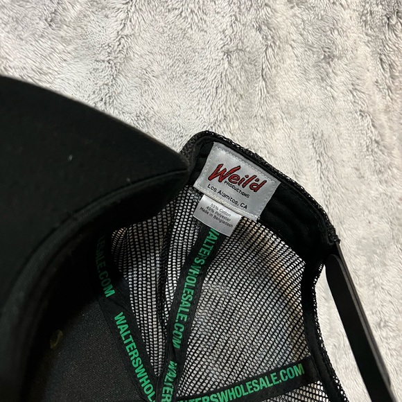 Hat - Picture 4 of 6